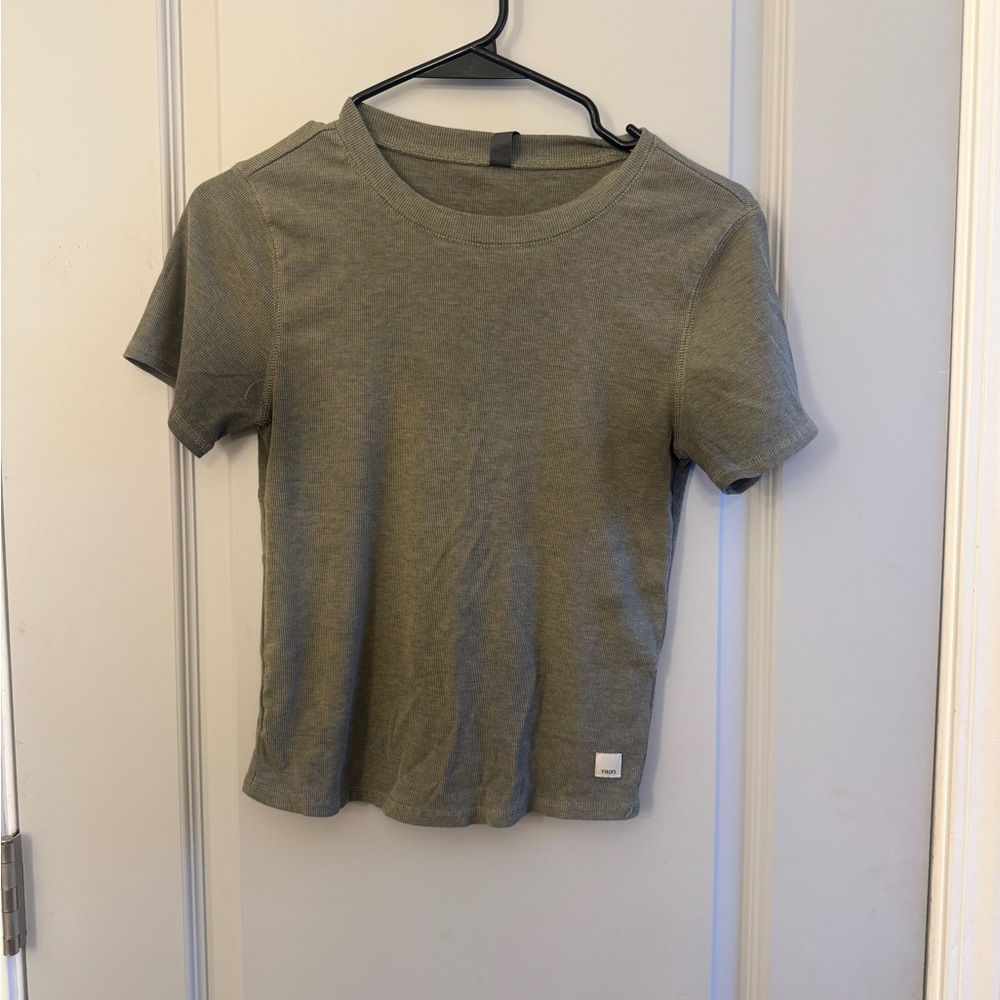 3 Vuori shirts
